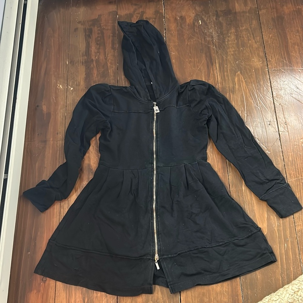 A-line black hoodie sweatshirt by pink lotus.